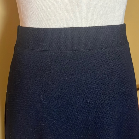 TALBOTS Size 12W STRETCHY Soft Textured Skater Aline Flounce Pull-On $89 NEW - Picture 7 of 12